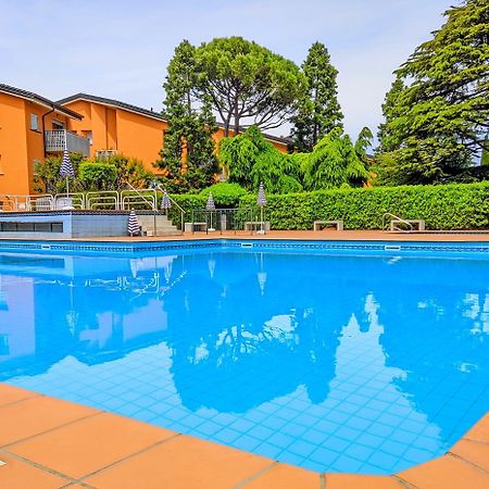 Appartamento Peschiera Песк'єра-дель-Гарда Екстер'єр фото