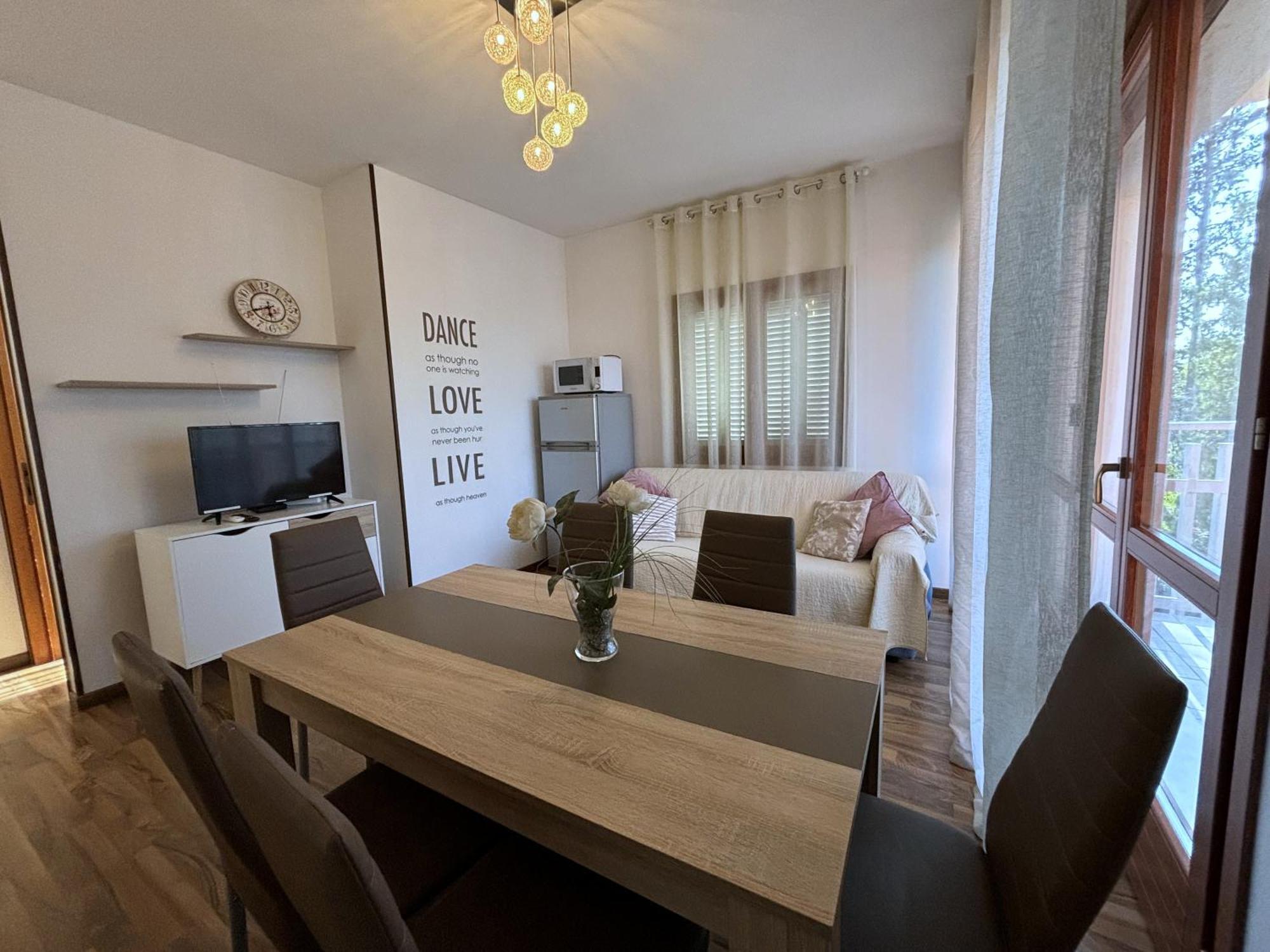 Appartamento Peschiera Песк'єра-дель-Гарда Екстер'єр фото