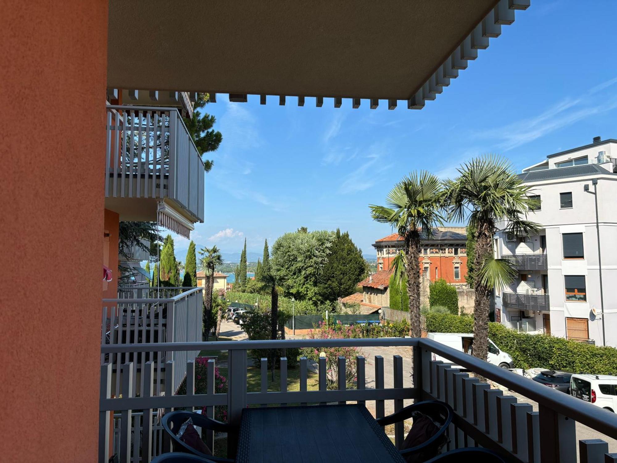 Appartamento Peschiera Песк'єра-дель-Гарда Екстер'єр фото